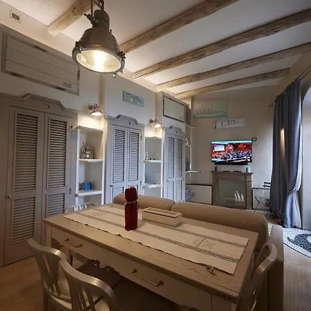 La Stenella Blu, Finestra Sul Mare Apartment