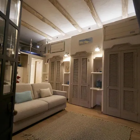 La Stenella Blu, Finestra Sul Mare Apartment *